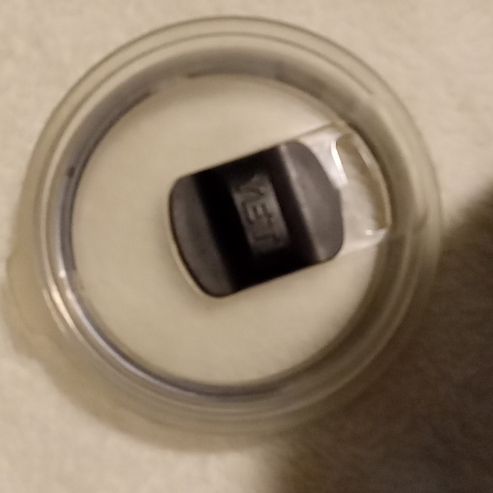 Yeti Silver Whataburger Logo Stainless Steel Tumbler - Picture 3 of 4
